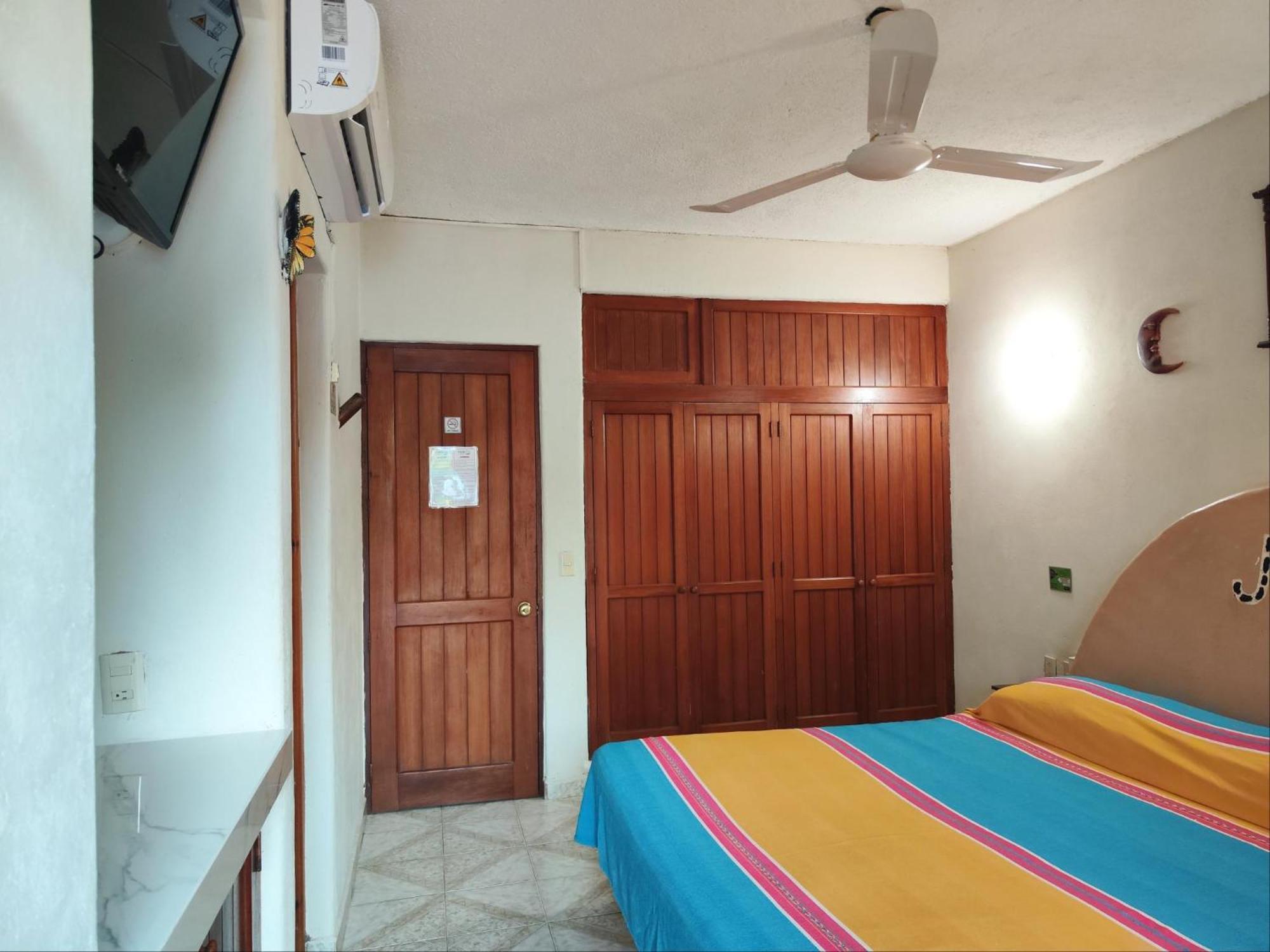 Hotel J.B. Zihuatanejo Exteriér fotografie